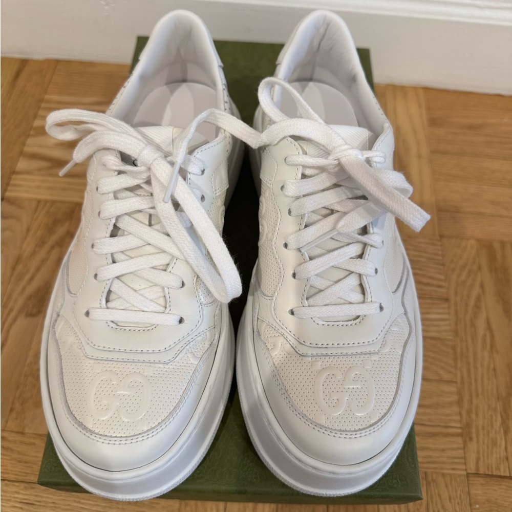 Gucci - White GG Embossed Chunky Leather Sneakers.  Size 38. NWT - Picture 5 of 9